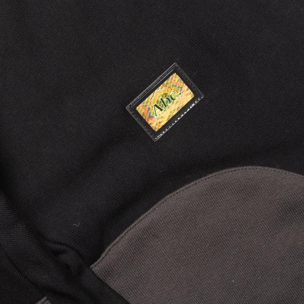 Advisory Board Crystals Sweatpant - Black