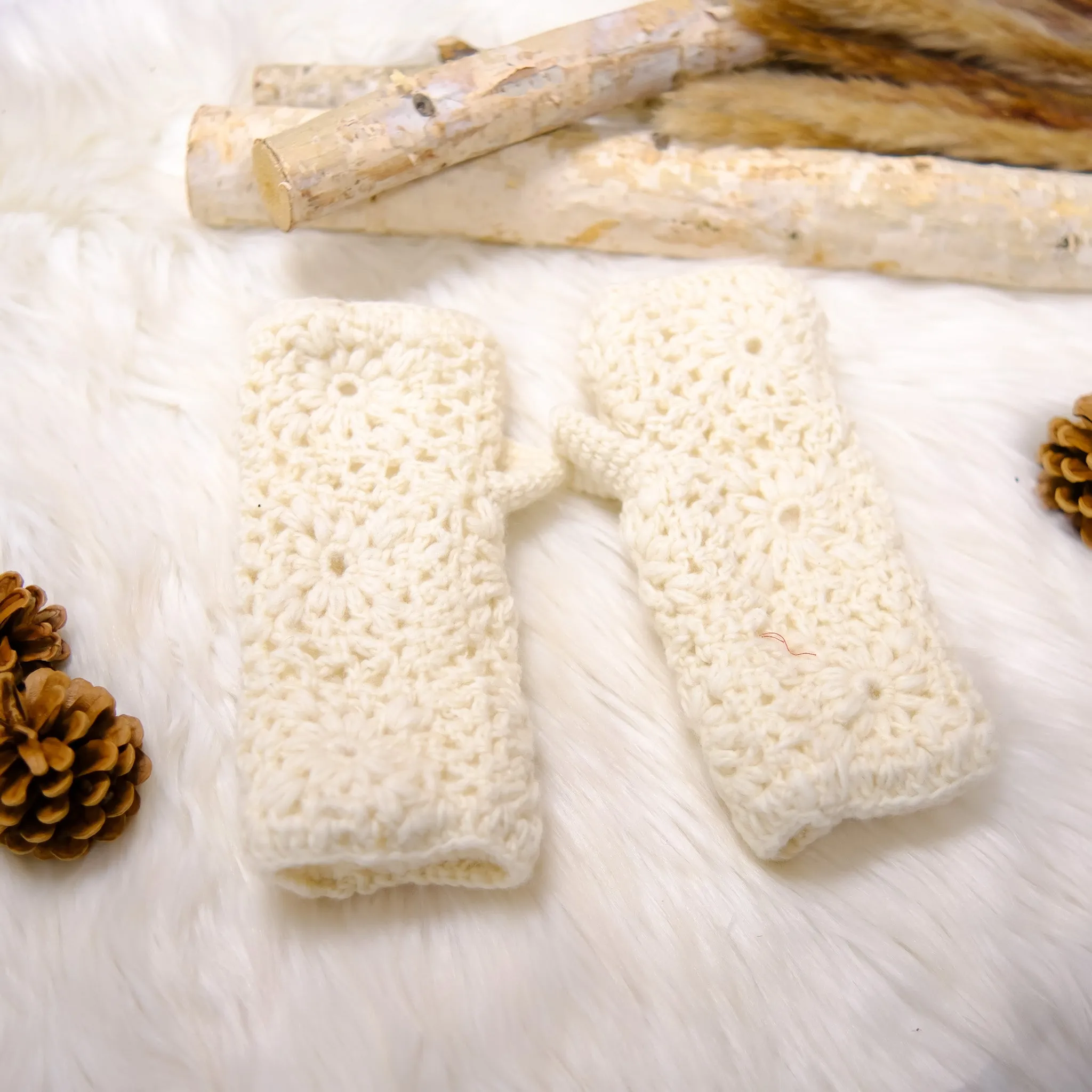 Crochet Solid Color Fleece Lined Gloves