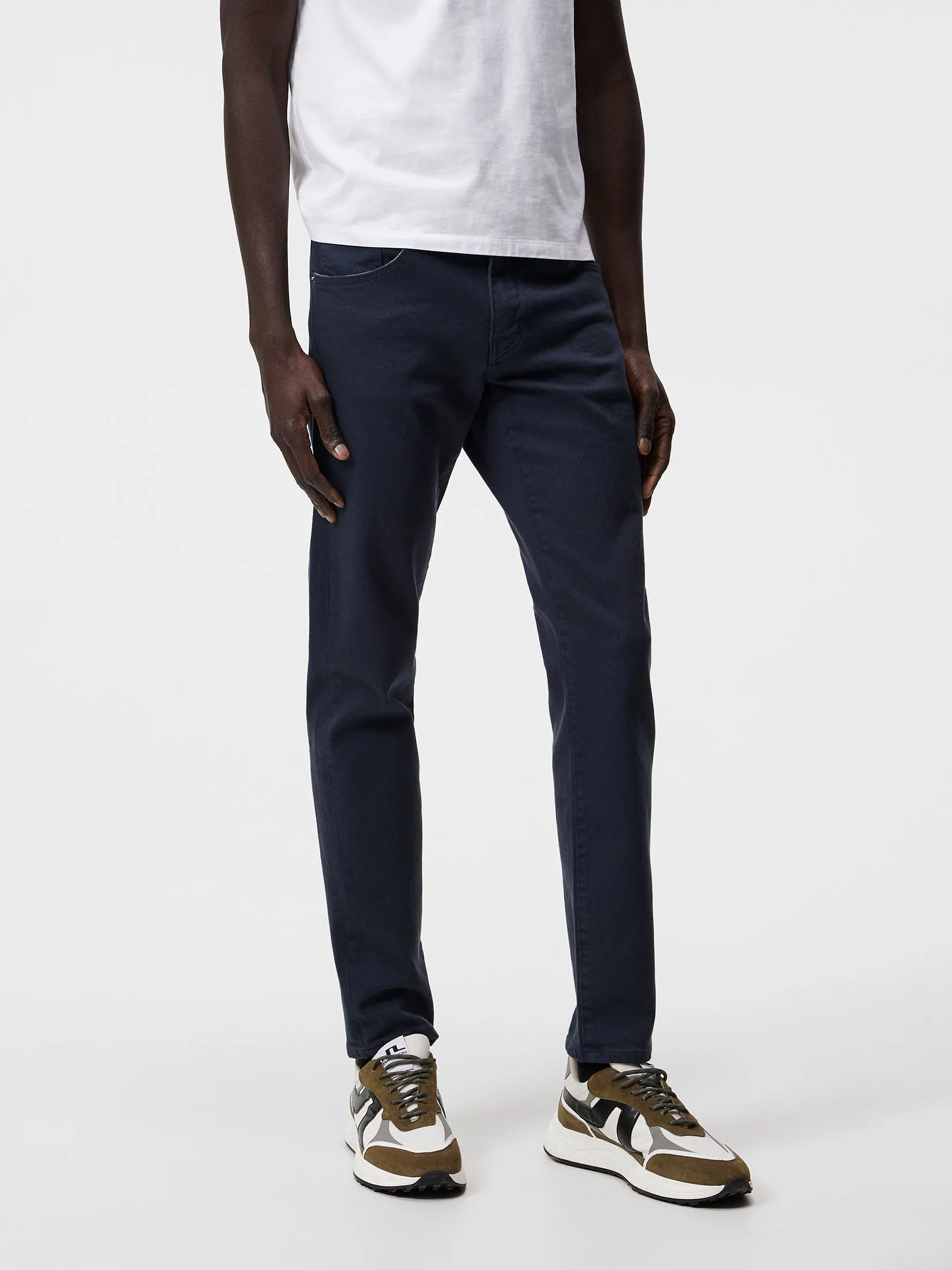 Jay Solid Stretch Jeans