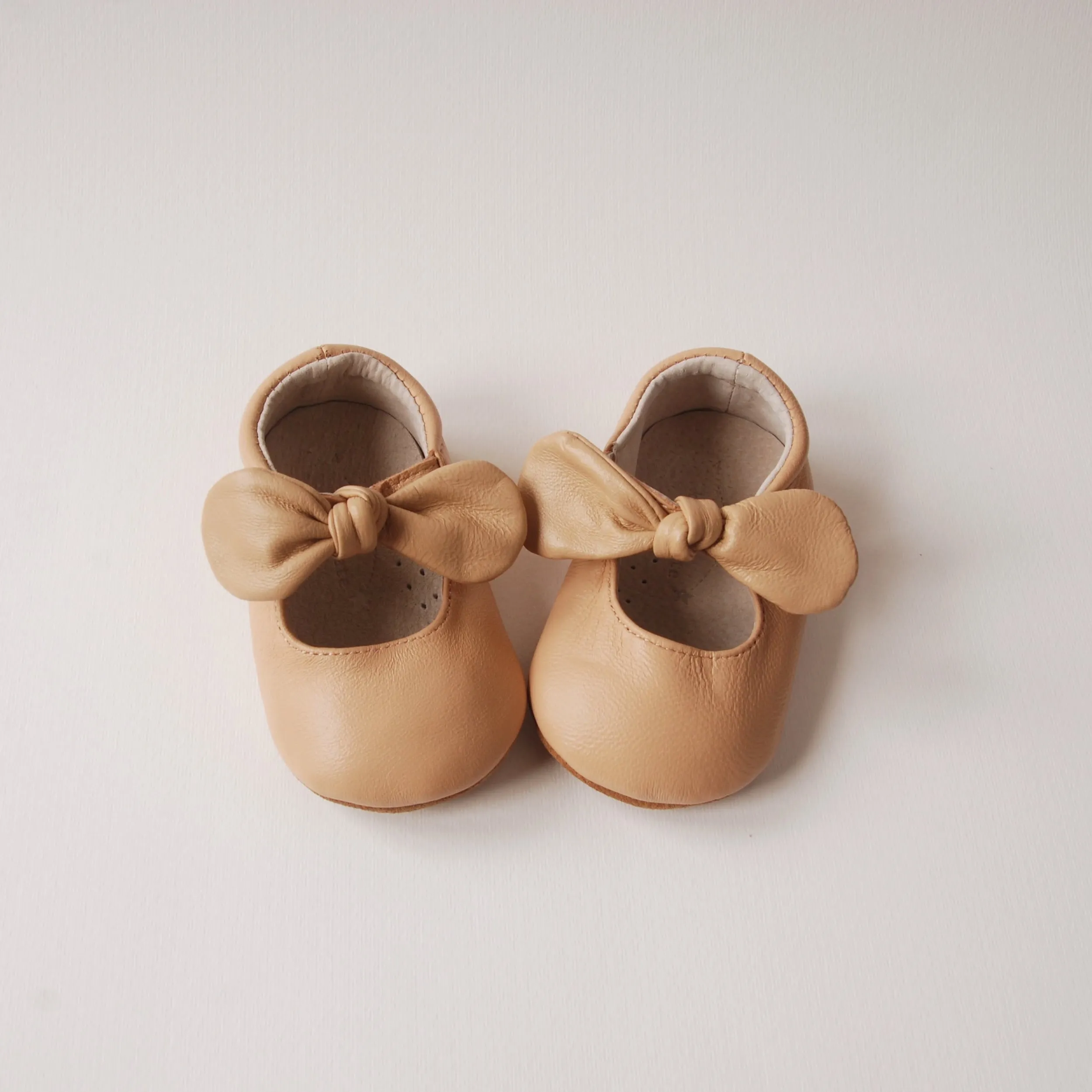 Minnie Baby Shoes - Camel