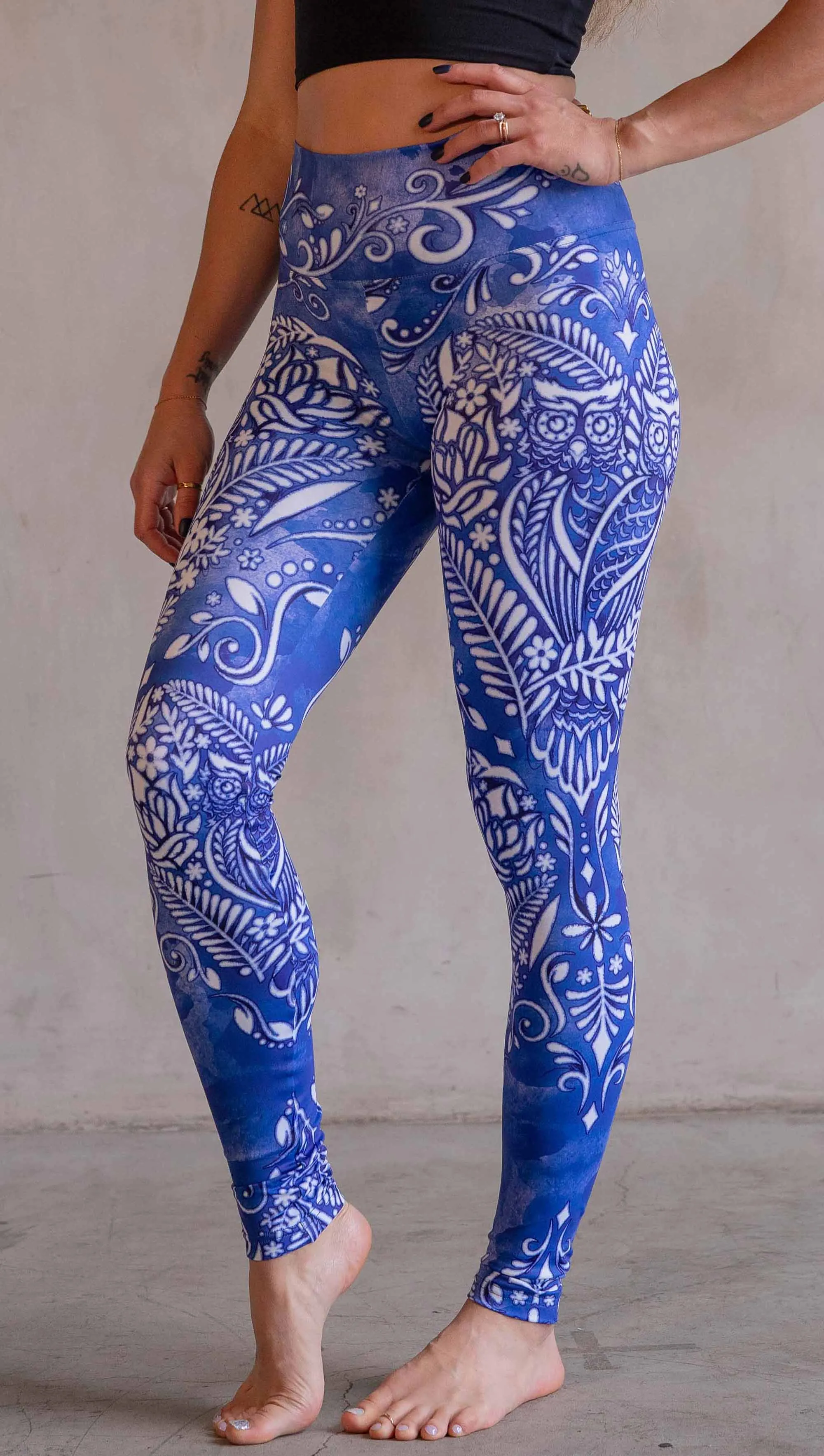 Porcelain Owls - Athleisure Leggings