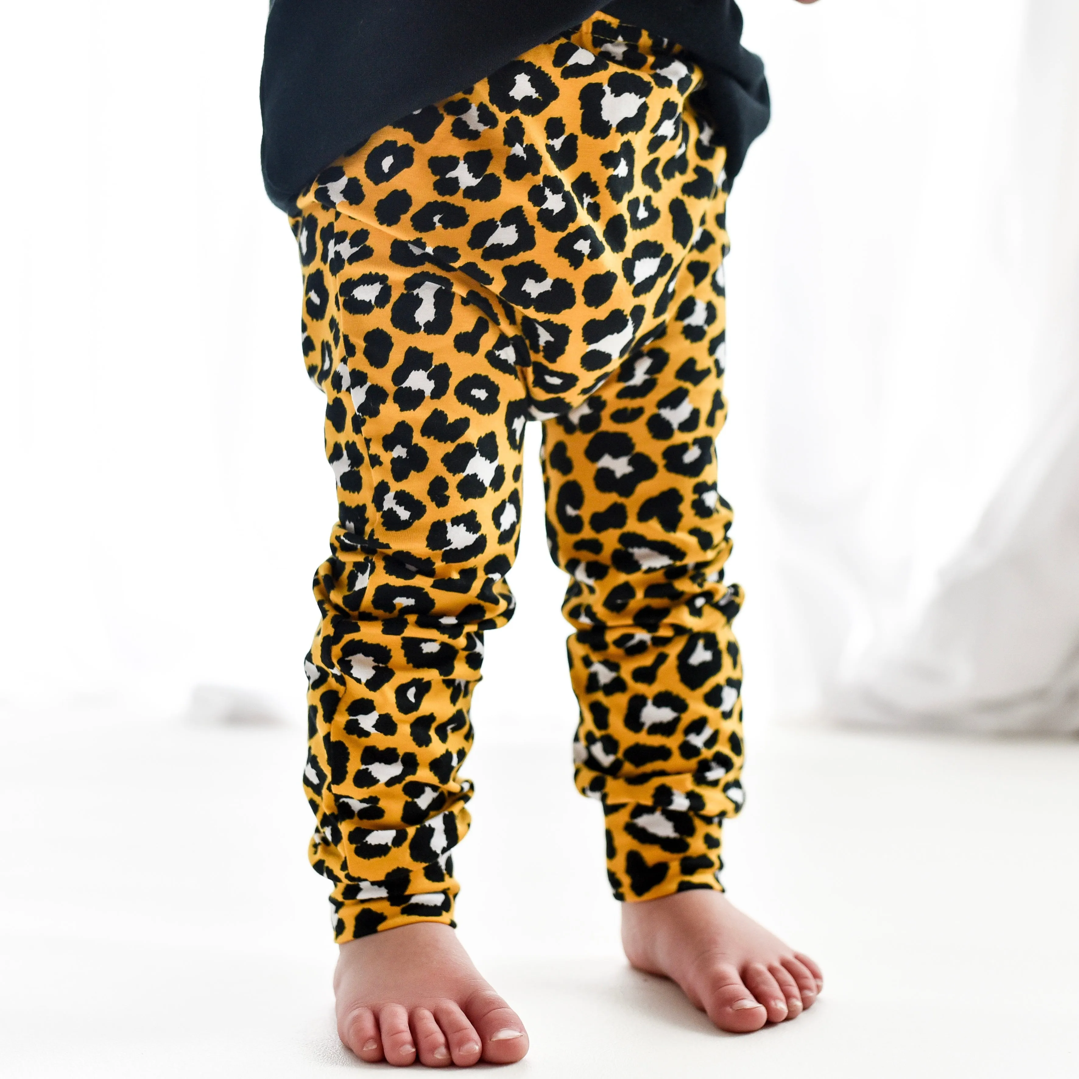 Yellow leopard print Leggings